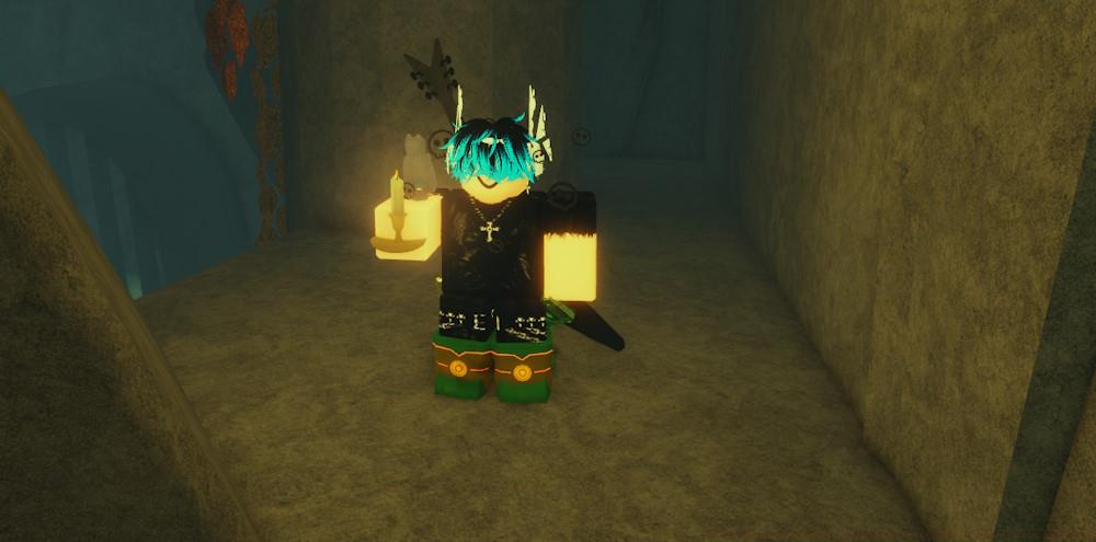 Candle in hand Fisch for lantern