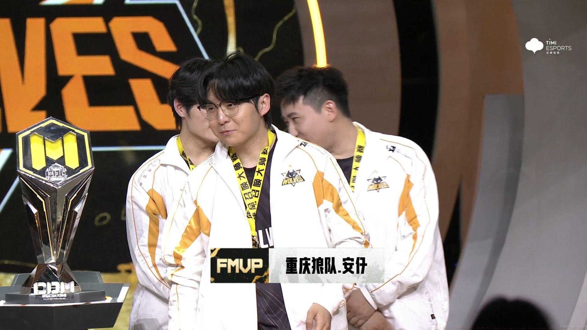 Wolves wins China Masters 2025 S9 (Image via Twitter/ COD mobile Esports News)